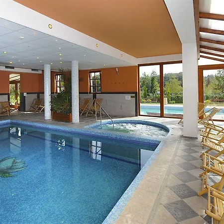 ビラ ボルギ ウェルネス＆カンファレンシア 4*