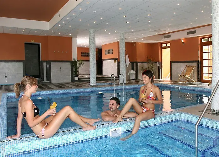 Hotel Voelgy Wellness & Konferencia 4*