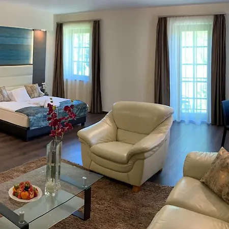 Völgy Wellness&konferencia Erlau