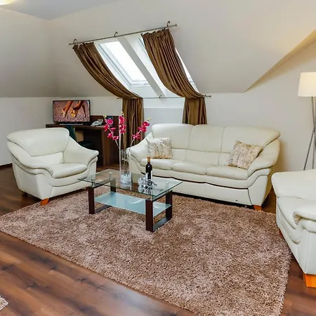 Völgy Wellness&konferencia Erlau