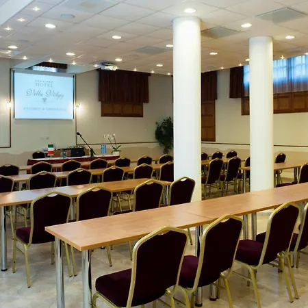 فندق Voelgy Wellness & Konferencia