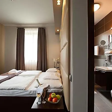 Hotel Voelgy Wellness & Konferencia 4*