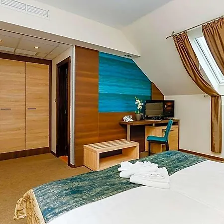 Voelgy Wellness & Konferencia Hotel 4*